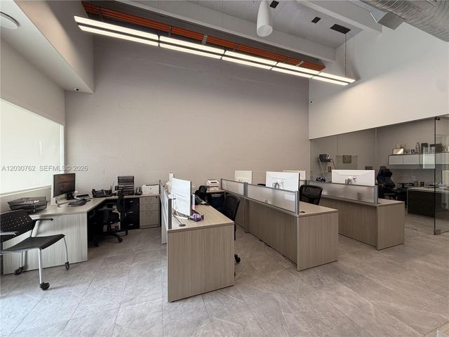 4709 SW 74th Avenue, Miami, FL 33155