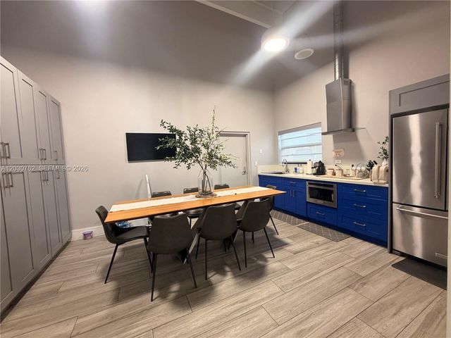 4709 SW 74th Avenue, Miami, FL 33155