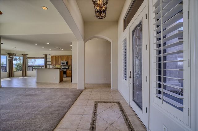 2854 Fort Silver Drive, Bullhead City, AZ 86429