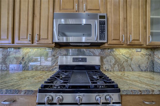 2854 Fort Silver Drive, Bullhead City, AZ 86429