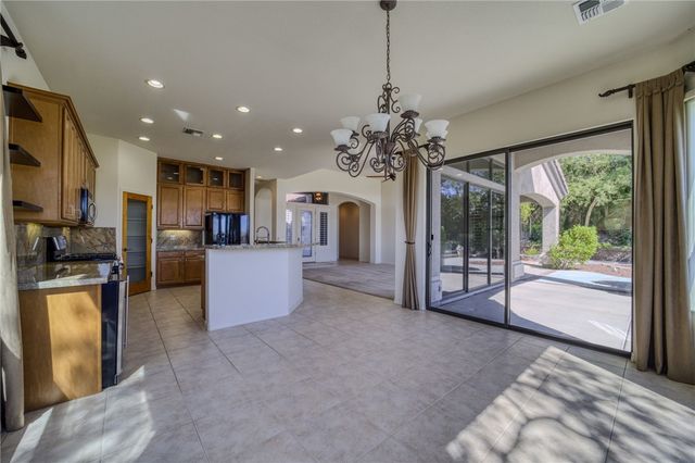 2854 Fort Silver Drive, Bullhead City, AZ 86429