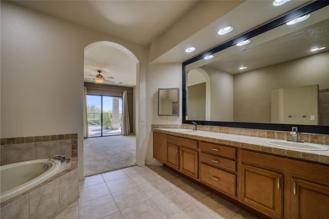 2854 Fort Silver Drive, Bullhead City, AZ 86429