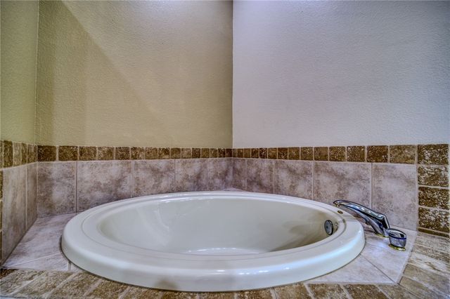 2854 Fort Silver Drive, Bullhead City, AZ 86429