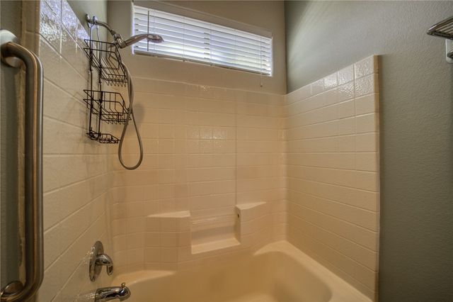 2854 Fort Silver Drive, Bullhead City, AZ 86429