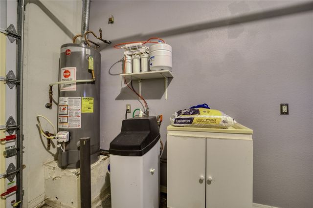 2854 Fort Silver Drive, Bullhead City, AZ 86429