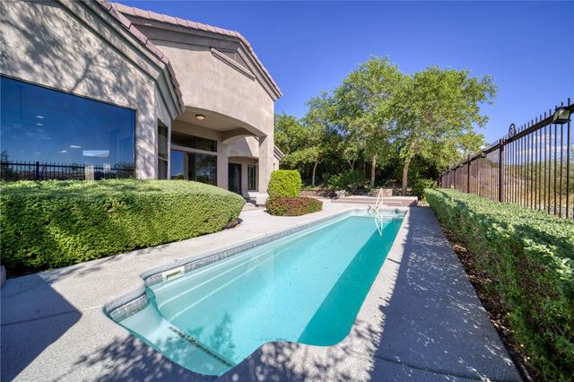 2854 Fort Silver Drive, Bullhead City, AZ 86429