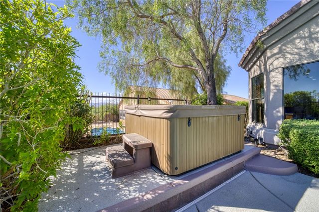 2854 Fort Silver Drive, Bullhead City, AZ 86429