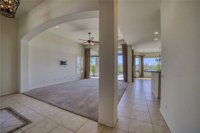 2854 Fort Silver Drive, Bullhead City, AZ 86429