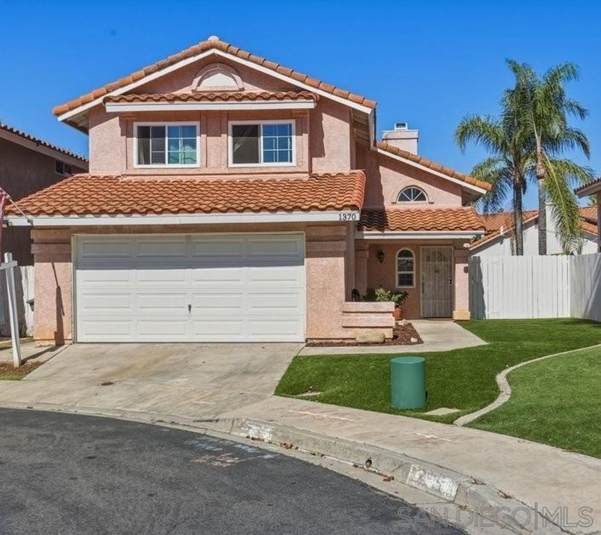 1370 Hiawatha Gln, Escondido, CA 92027 — exterior