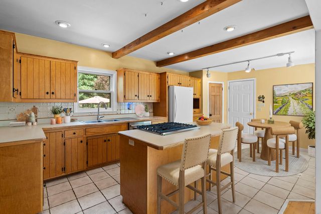 613 Labore Road, Little Canada, MN 55117