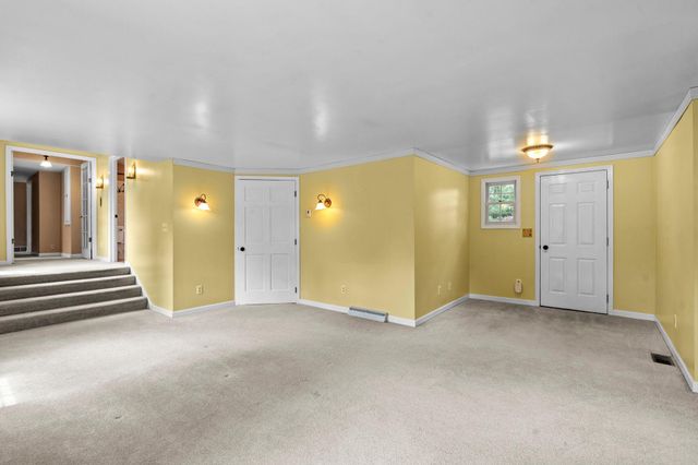 613 Labore Road, Little Canada, MN 55117