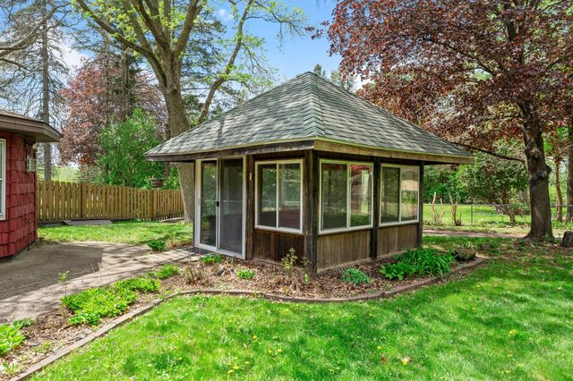 613 Labore Road, Little Canada, MN 55117