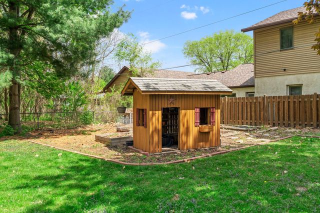 613 Labore Road, Little Canada, MN 55117