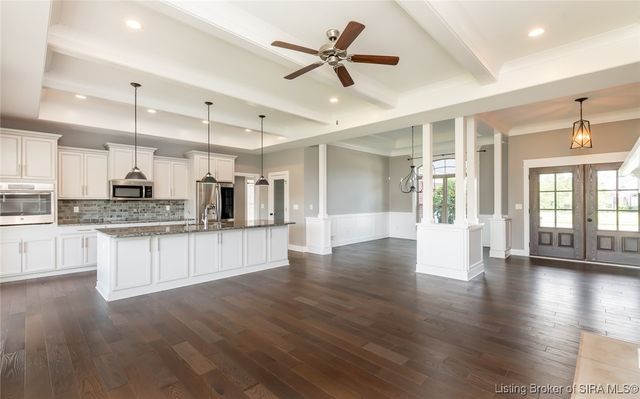 3008 Saratoga Lane, Sellersburg, IN 47172