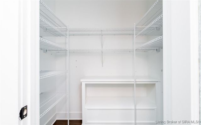 3008 Saratoga Lane, Sellersburg, IN 47172