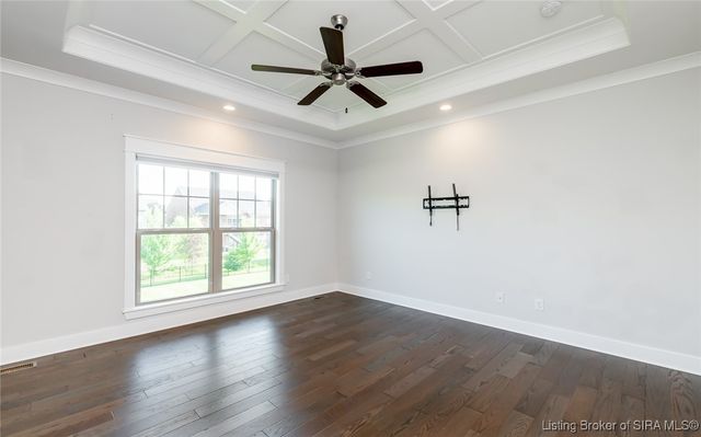 3008 Saratoga Lane, Sellersburg, IN 47172