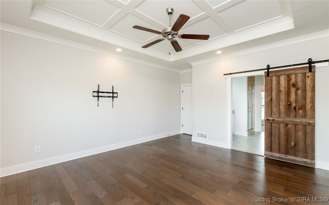 3008 Saratoga Lane, Sellersburg, IN 47172