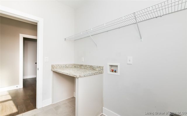 3008 Saratoga Lane, Sellersburg, IN 47172