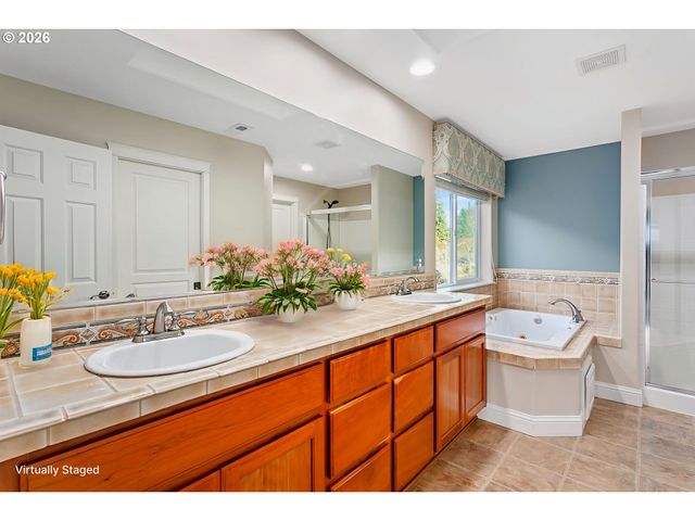 2117 Se 48TH Ave, Hillsboro, OR 97123