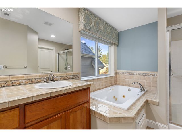 2117 Se 48TH Ave, Hillsboro, OR 97123