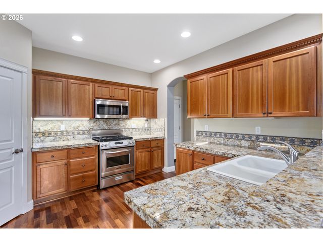 2117 Se 48TH Ave, Hillsboro, OR 97123