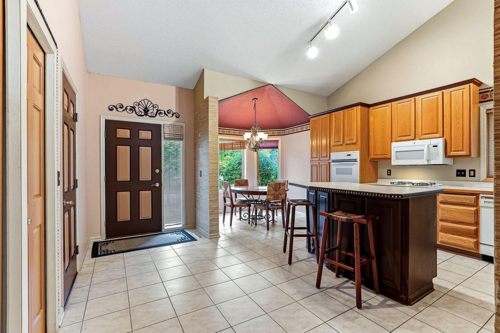 5968 Bren Circle, Minnetonka, MN 55343 — photo 3