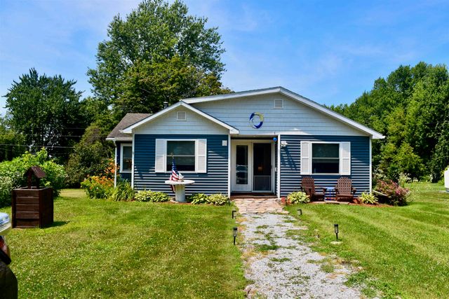 23 Mooney Drive, Alburgh, VT 05440