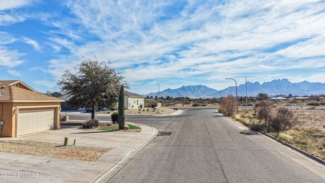 4947 Chesney Road, Las Cruces, NM 88012