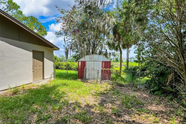 520 N LACY CIRCLE, Deltona, FL 32725