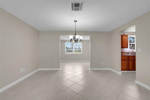 520 N LACY CIRCLE, Deltona, FL 32725