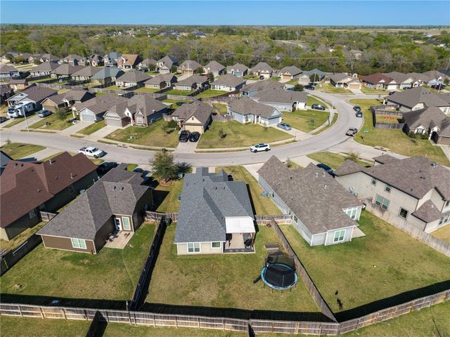 2094 Positano Loop, Bryan, TX 77808