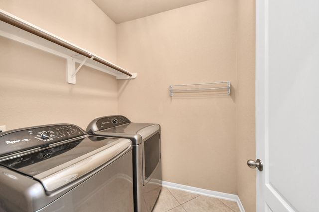 9619 W Amber Bluff Lane, Katy, TX 77494