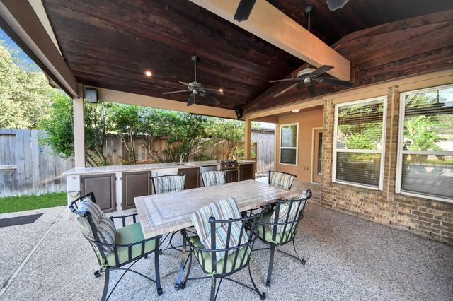 9619 W Amber Bluff Lane, Katy, TX 77494