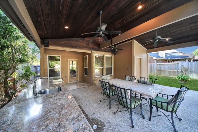 9619 W Amber Bluff Lane, Katy, TX 77494