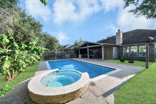 9619 W Amber Bluff Lane, Katy, TX 77494