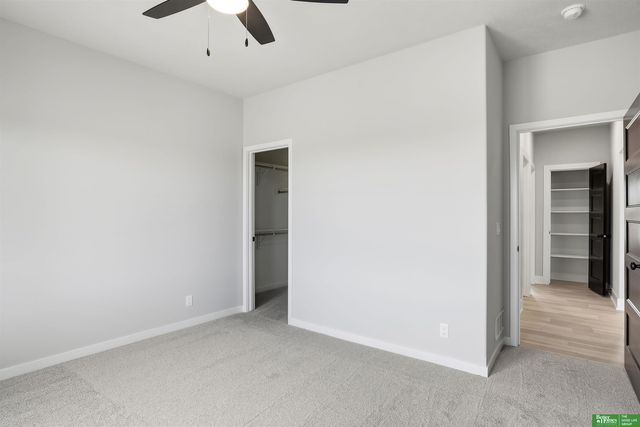 5426 N 213th Street, Elkhorn, NE 68022