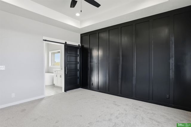 5426 N 213th Street, Elkhorn, NE 68022