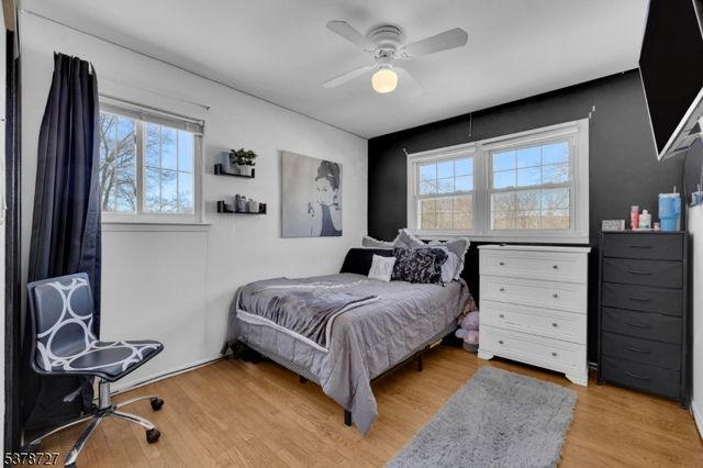 44 Deer Path Dr, Mount Olive Twp., NJ 07836