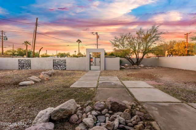 3626 E Flower Street, Tucson, AZ 85716