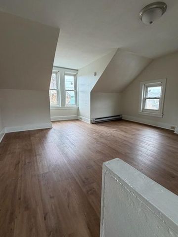 552 Thomas Street, Bethlehem City, PA 18015