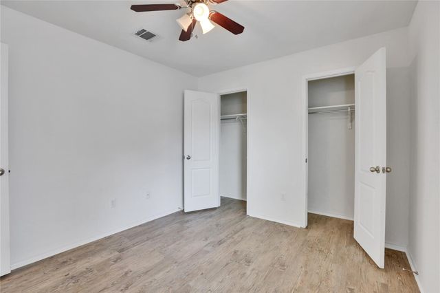 500 New Bridge DR, Kyle, TX 78640