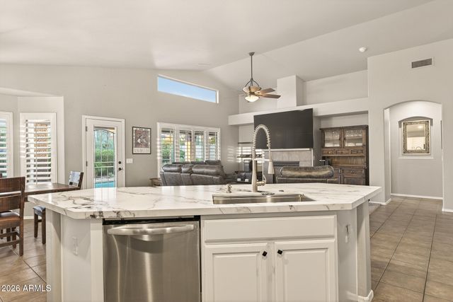 17542 W ROCK LEDGE Road, Goodyear, AZ 85338