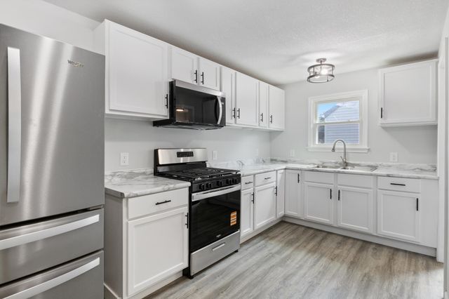 5136 Colfax Avenue N, Minneapolis, MN 55430