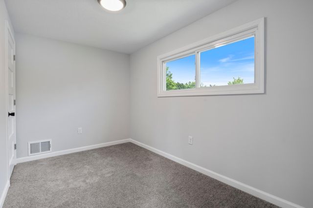 5136 Colfax Avenue N, Minneapolis, MN 55430