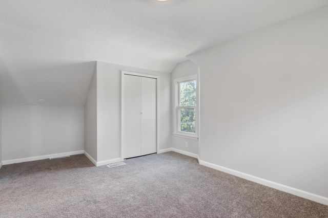5136 Colfax Avenue N, Minneapolis, MN 55430