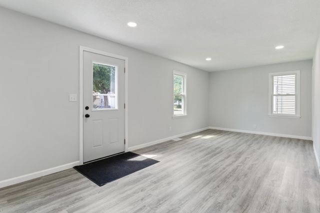 5136 Colfax Avenue N, Minneapolis, MN 55430