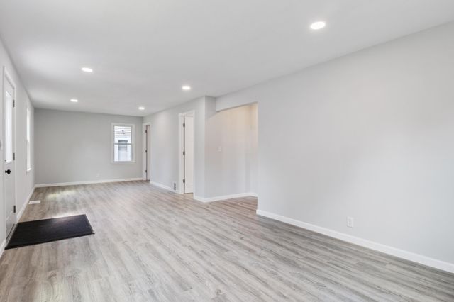 5136 Colfax Avenue N, Minneapolis, MN 55430