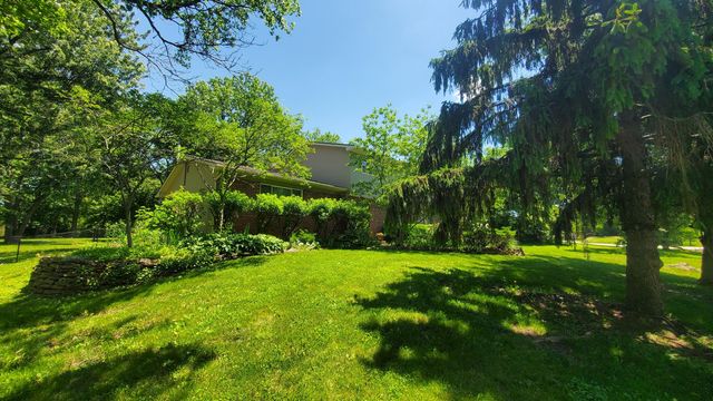 830 Harvest Lane Court, Columbus, OH 43213