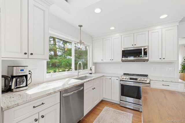2828 Kent Lane, Yorktown Heights, NY 10598