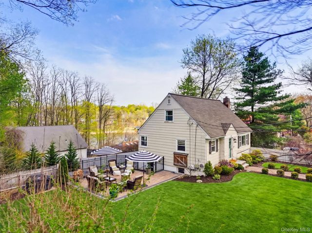 2828 Kent Lane, Yorktown Heights, NY 10598